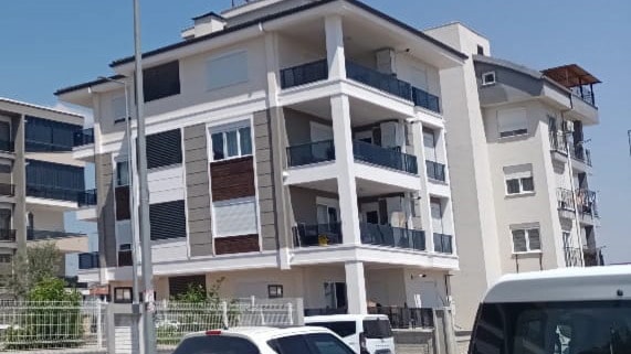 Polis memuru evinde başından vurularak ölü bulundu