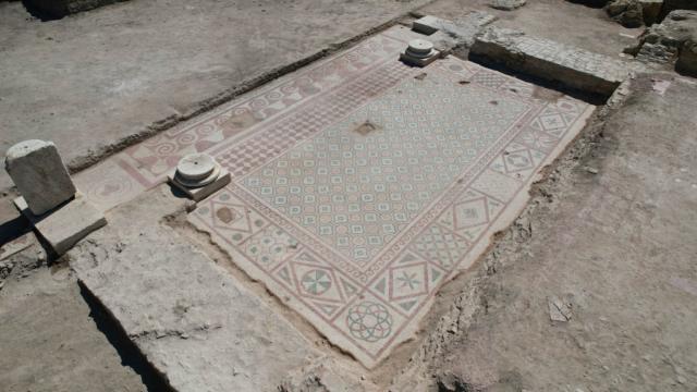 Pompeiopolis Antik Kenti'nde 105 Metrekarelik Mozaik Bulundu