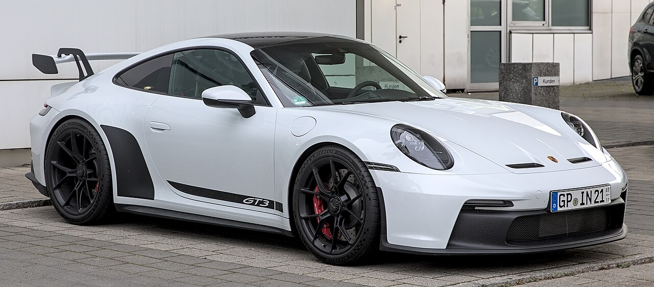 Porsche 911 Challenge: Pisti Sarsan Yeni Model