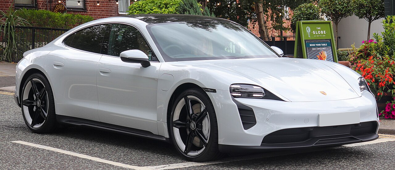 Porsche Taycan'ın Üretimi 2030'da Sona Eriyor