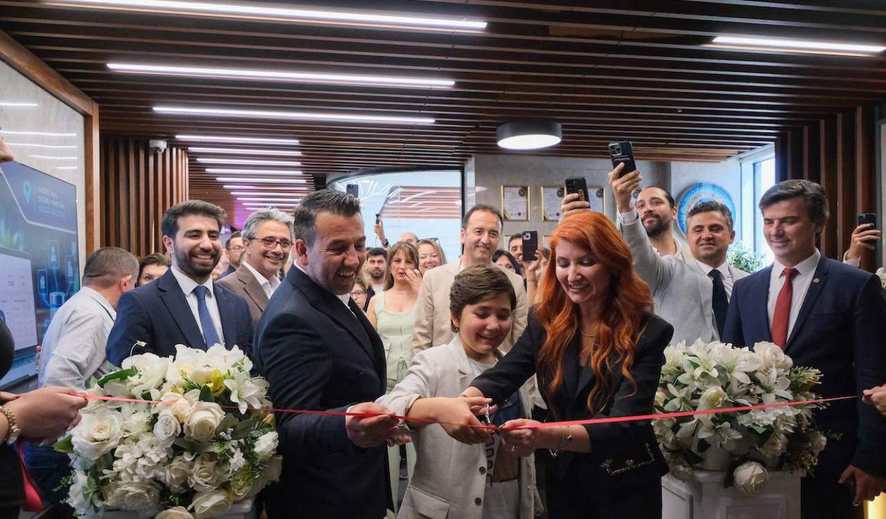 Premium Estate yeni genel merkezini Ataşehir'de açtı