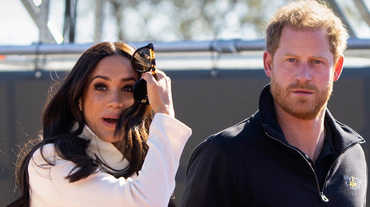 Prens Harry ve Meghan Markle İngiltere'ye Dönüyor