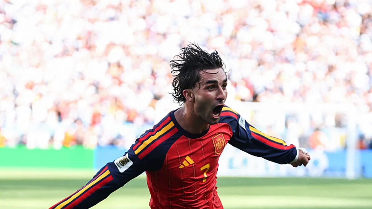 PSG, Ferran Torres Transferini Resmen Açıkladı