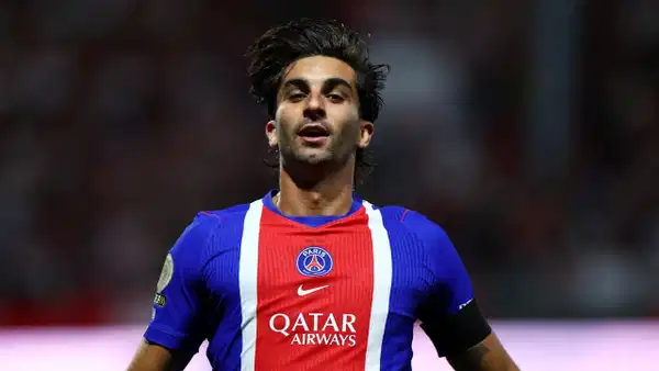 PSG Ligde İlk Galibiyetini Ferran Torres ile Aldı
