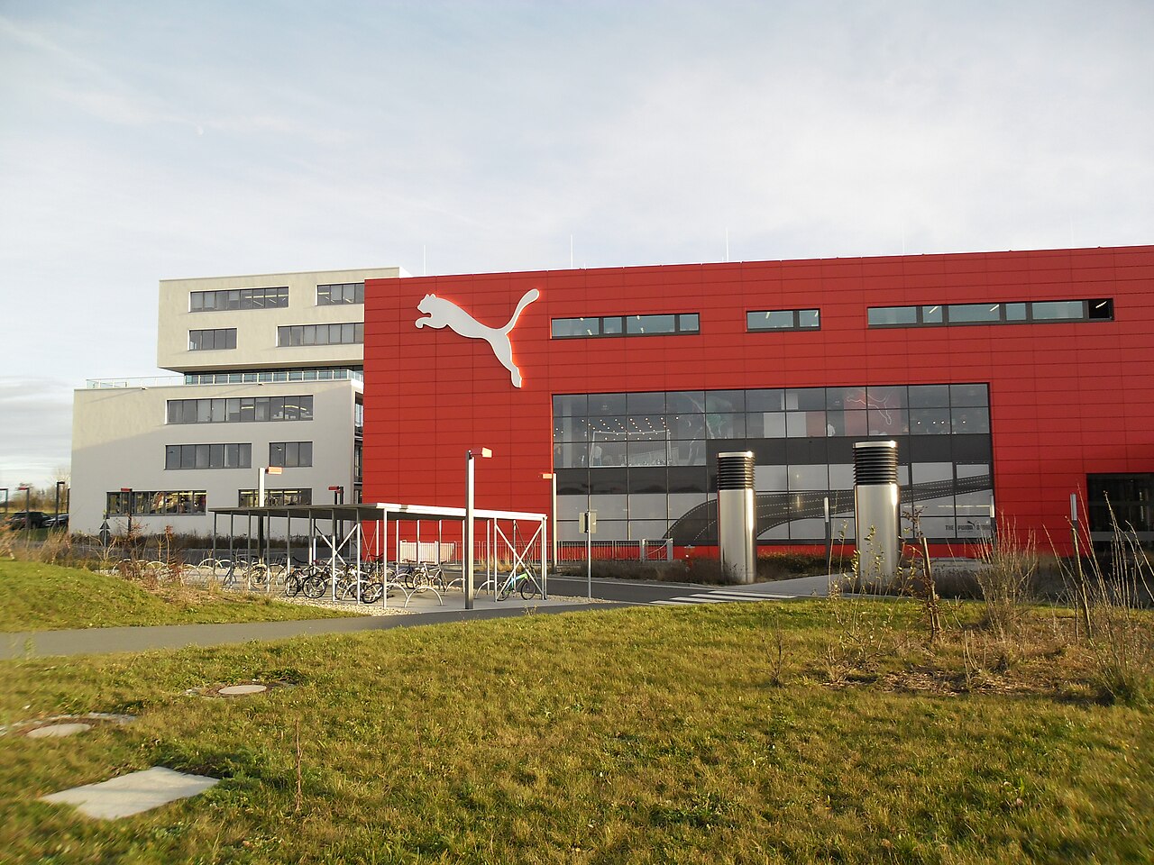 PUMA Fast-Trac Nitro 3 indirimde: Gün boyu konfor sunuyor