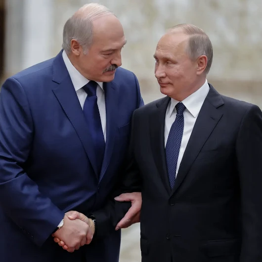 Putin ve Lukashenko Moskova'da Bir Araya Geldi