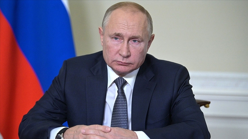 Putin'den Rus gazı ödemelerinde banka serbestisi kararı