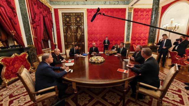 Putin, Trump'ın Temsilcileriyle Görüştü: Ekonomik Yankılar