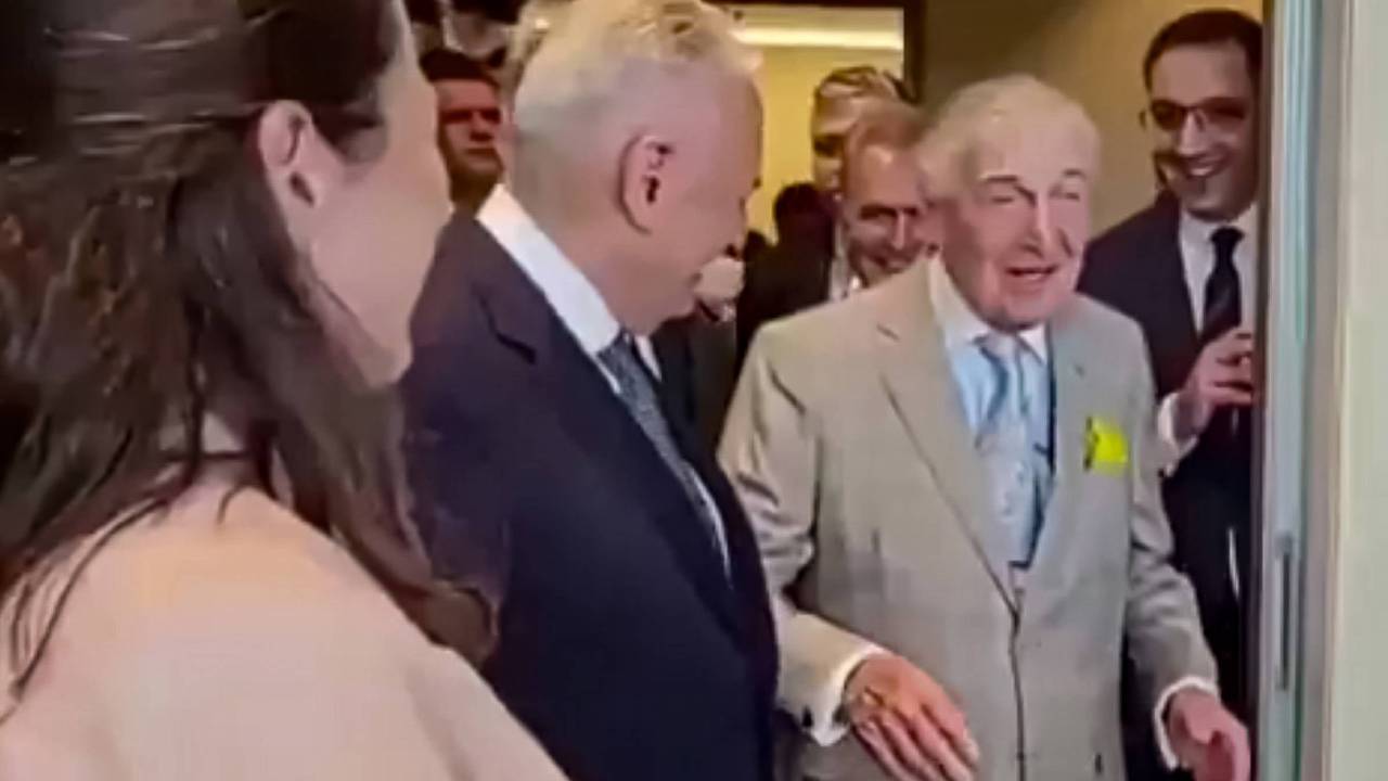 Rahmi Koç'tan Kürt kadın fıkrasına özür, soruşturma başlatıldı