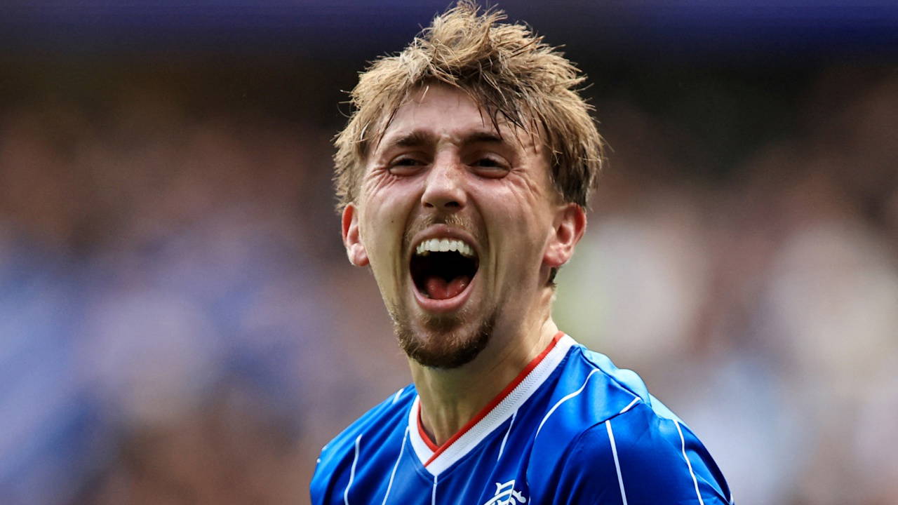 Rangers, Celtic'i 3-0 Mağlup Ederek Lig Kupası'nda Yarı Finale Yükseldi