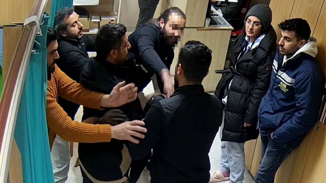 Rapor isteyen hastaya yumruk: Yüzde 30 görme kaybı