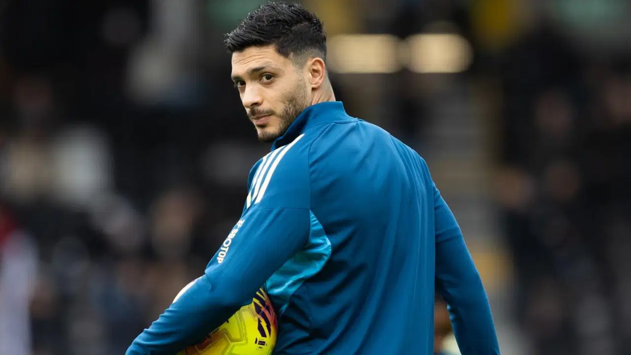 Raul Jimenez Fulham'dan ayrılıyor! Resmi açıklama yapıldı