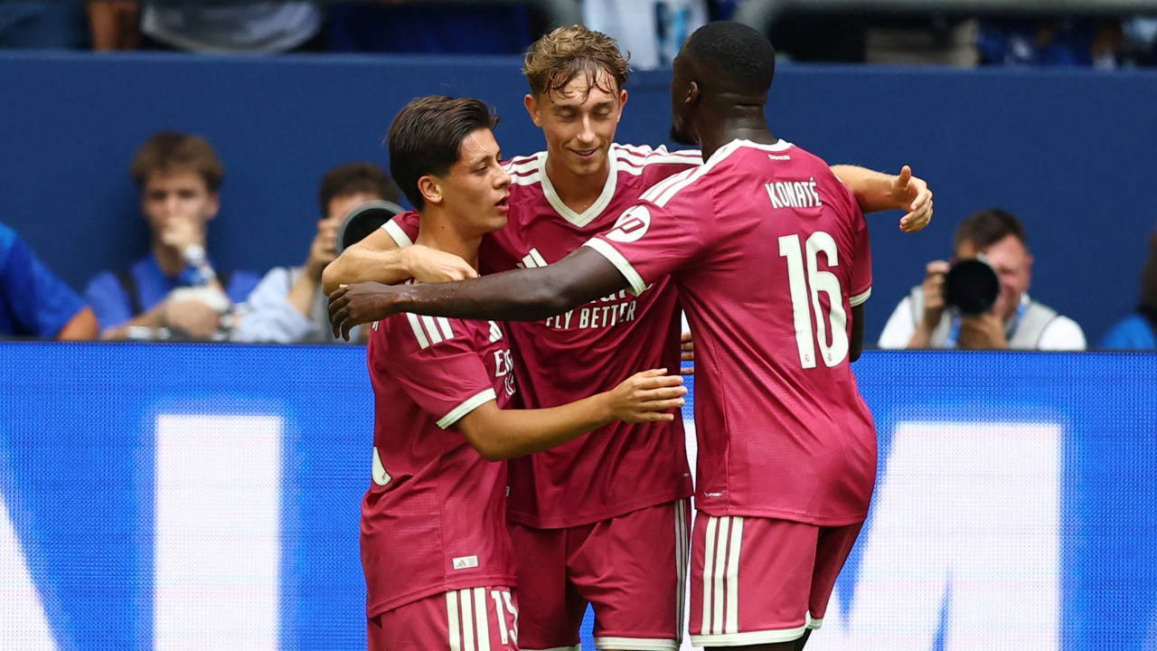 Real Madrid Son Provada Arda Güler'in Asistiyle Schalke'yi 3-0 Yendi