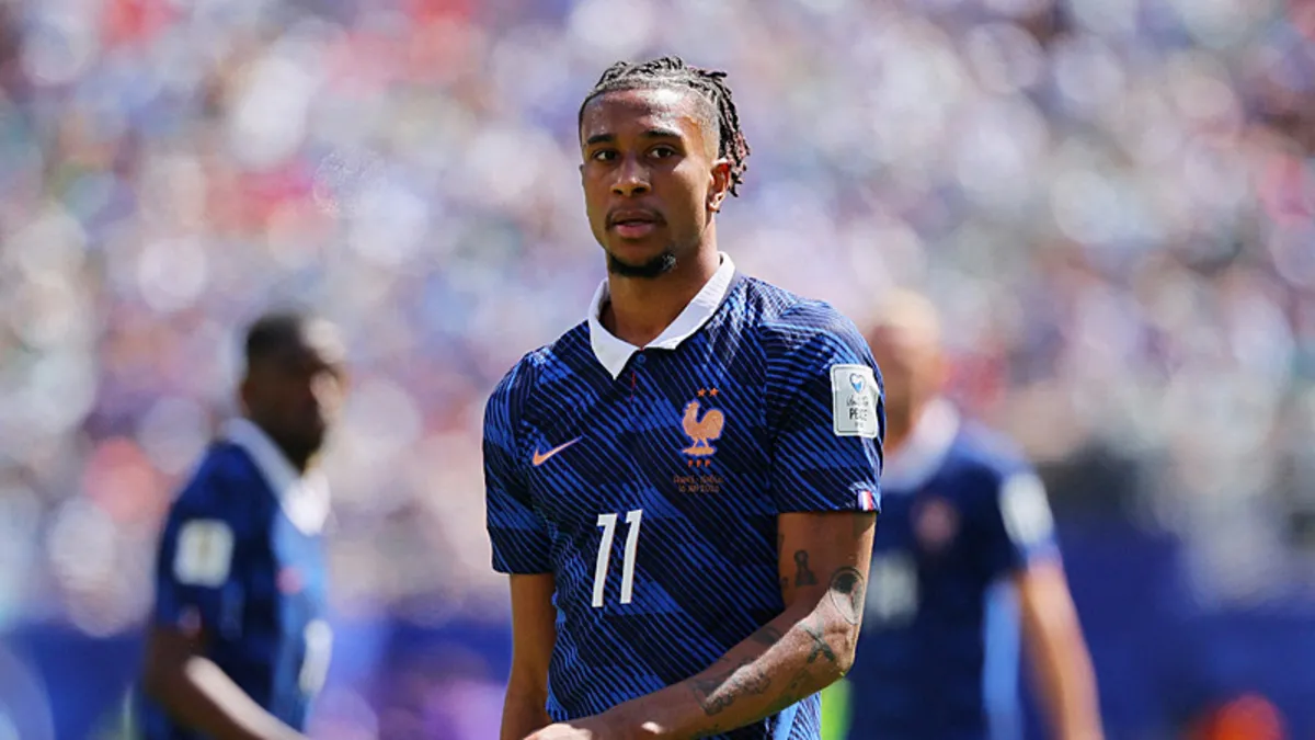Real Madrid'den Michael Olise transfer iddialarına yalanlama