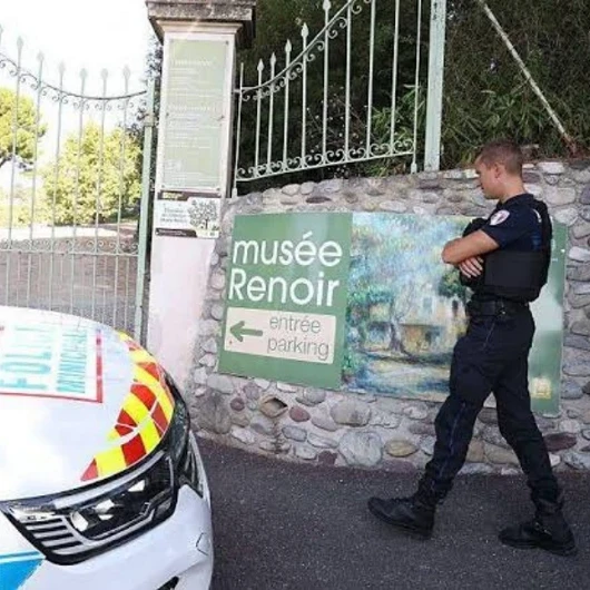 Renoir Müzesi'nden 9 Milyon Euro'luk Tablo Soygunu