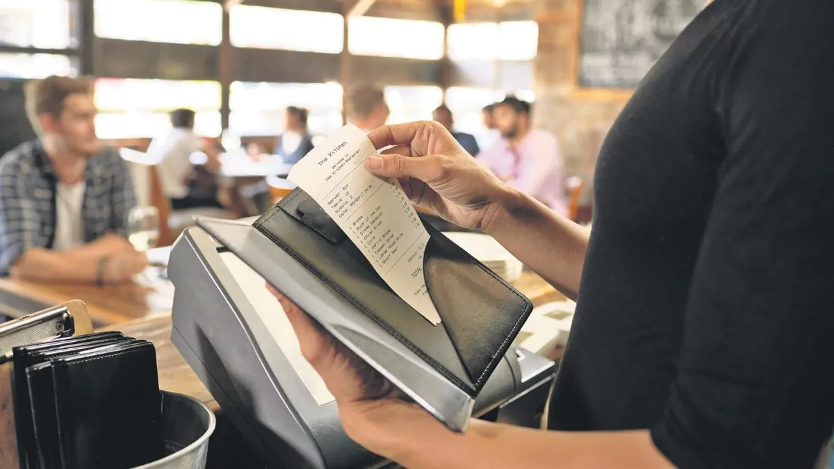 Restoranlarda bahşiş krizine dijital çözüm: Gönüllü sistem devrede