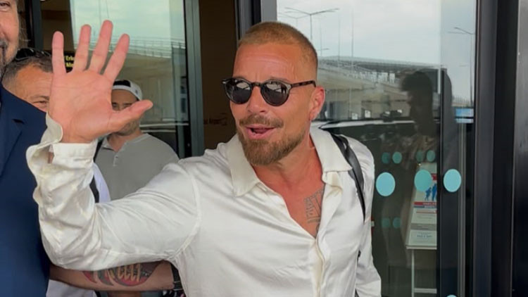 Ricky Martin İstanbul'da: Latin Pop Yıldızı Bu Akşam KüçükÇiftlik Park'ta
