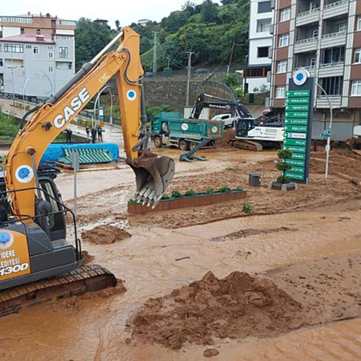 Rize'de Sel Felaketi: İyidere ve Pazar'da Su Baskınları