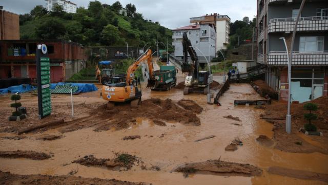 Rize'de Sağanak Felaketi: Su Baskınları ve Heyelanlar