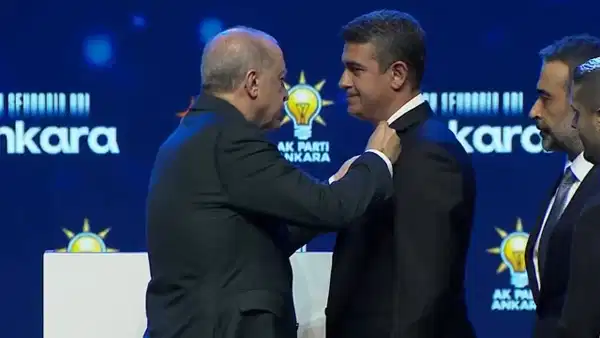 Rozeti Erdoğan'dan: CHP'den istifa eden Haymana Belediye Başkanı AKP'ye geçti