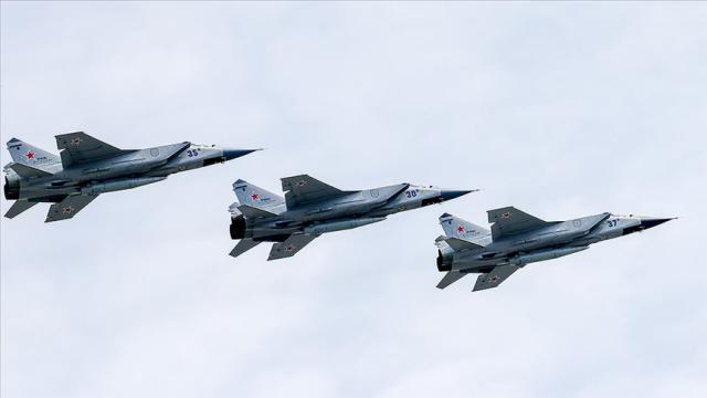 Rus savaş uçağı eğitim uçuşunda düştü: Moskova bölgesinde kaza