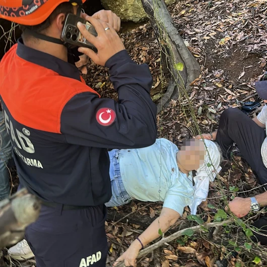 Rus Turist Kurşunlu Şelalesi'nde 6 Metreden Düştü