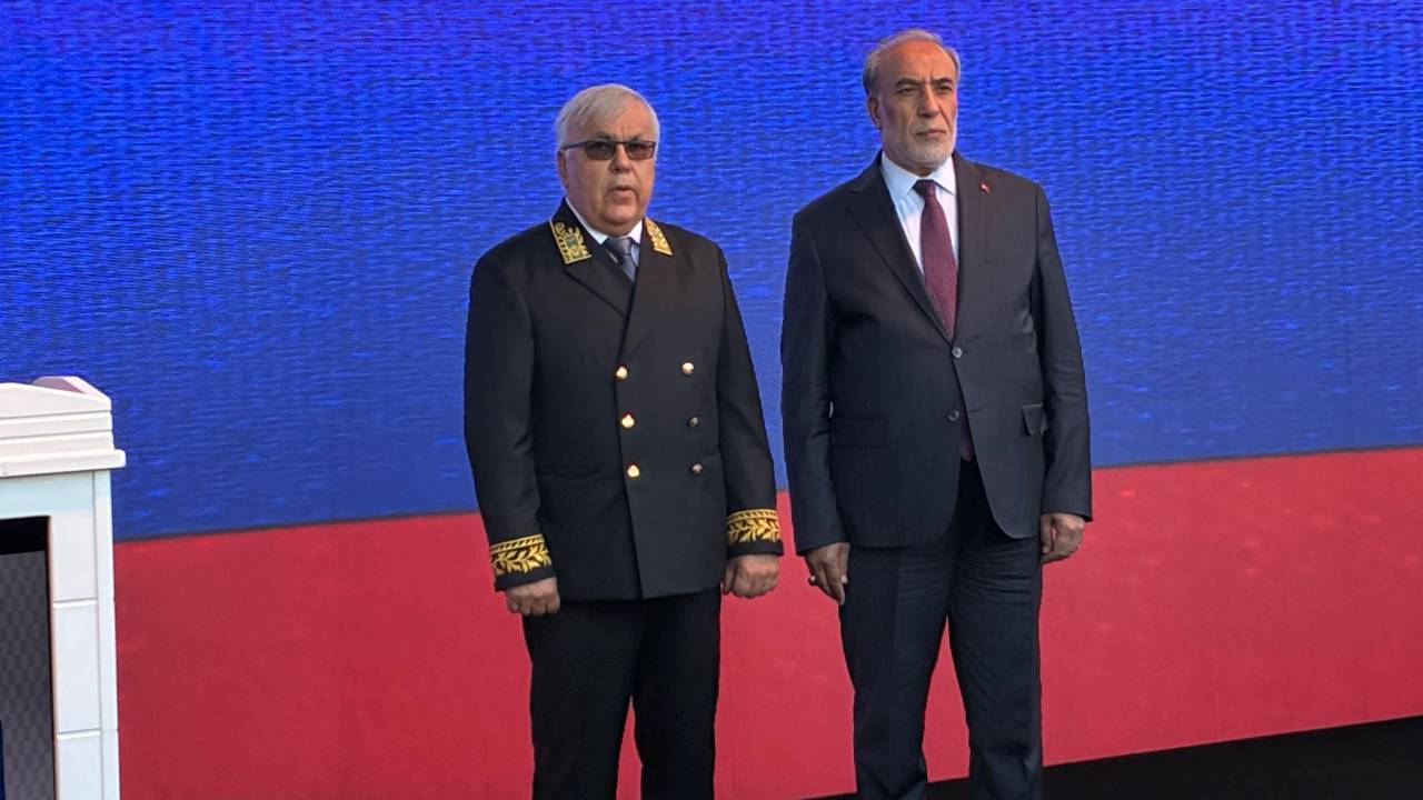 Rusya Günü Ankara'da kutlandı, Kızılordu Korosu İzmir Marşı'nı seslendirdi