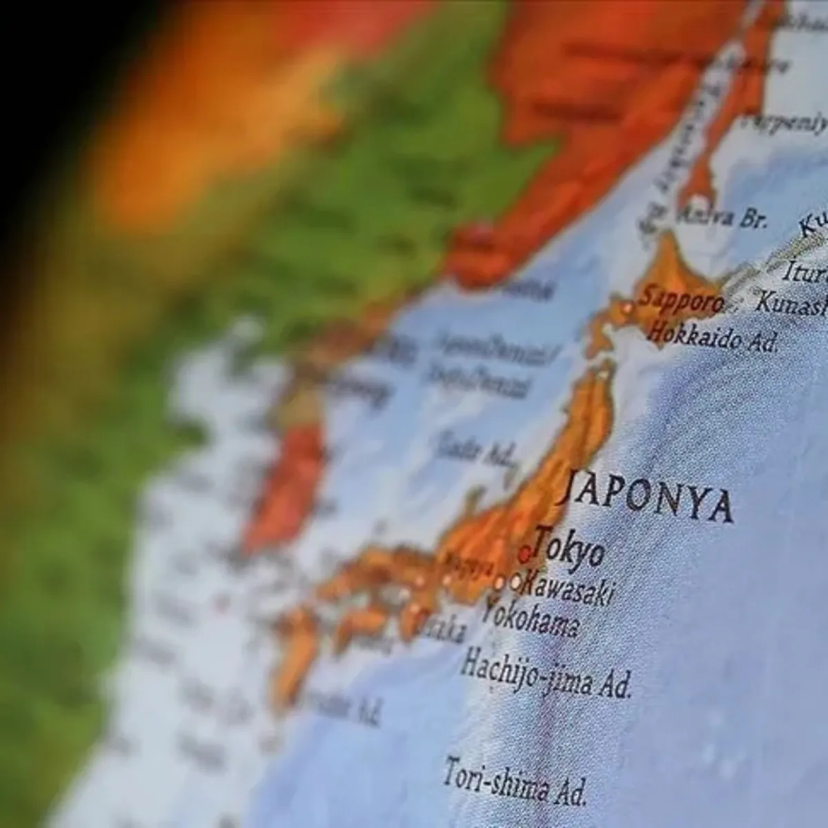 Rusya Japonya'nın Kapısını Kuril Adaları'yla Aralıyor