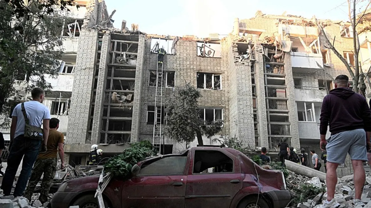 Rusya'nın Gece Saldırısında Ukrayna'da 13 Ölü, 31 Yaralı