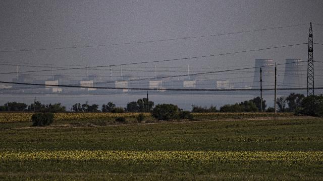 Rusya: Ukrayna, Zaporijya Nükleer Santrali'nin Ulaşım Tesisine İHA Saldırısı Düzenledi