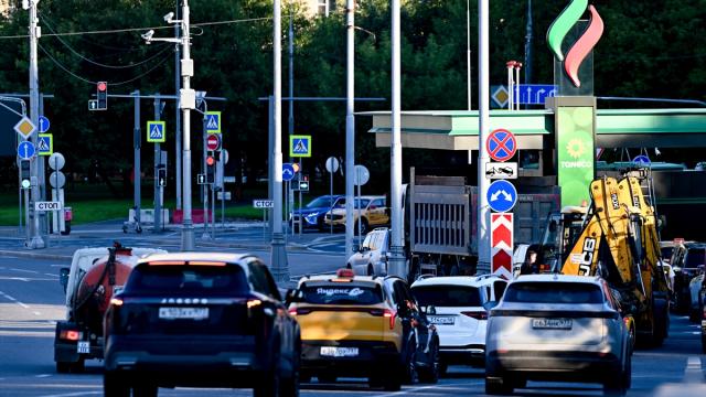Rusya'da Benzin Krizi: Novorossiysk'te Yakıt Bitti
