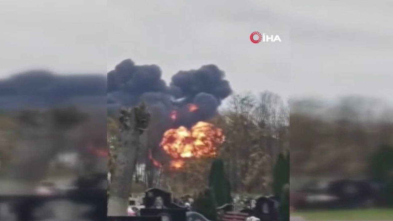 Rusya'da Su-30SM Savaş Uçağı Düştü: 2 Pilot Sağ Kurtuldu