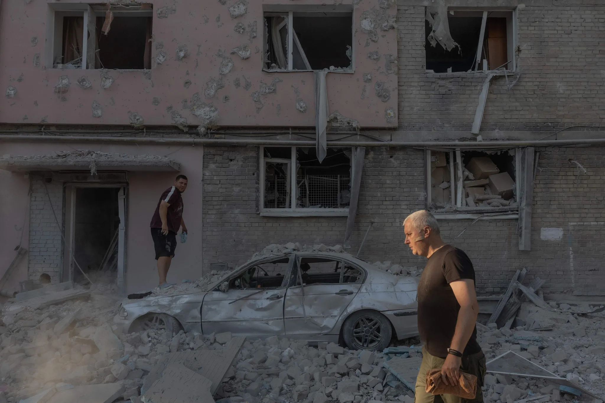 Rusya'dan Kiev'e yoğun hava saldırısı: 13 ölü, 86 yaralı