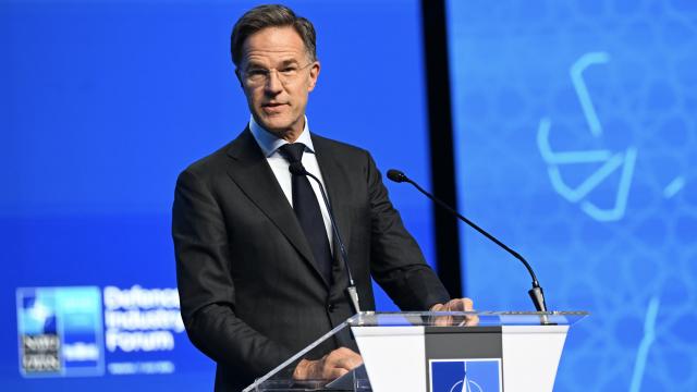Rutte: NATO'nun 32 üyesi savunma sanayiinde güçlerini birleştiriyor