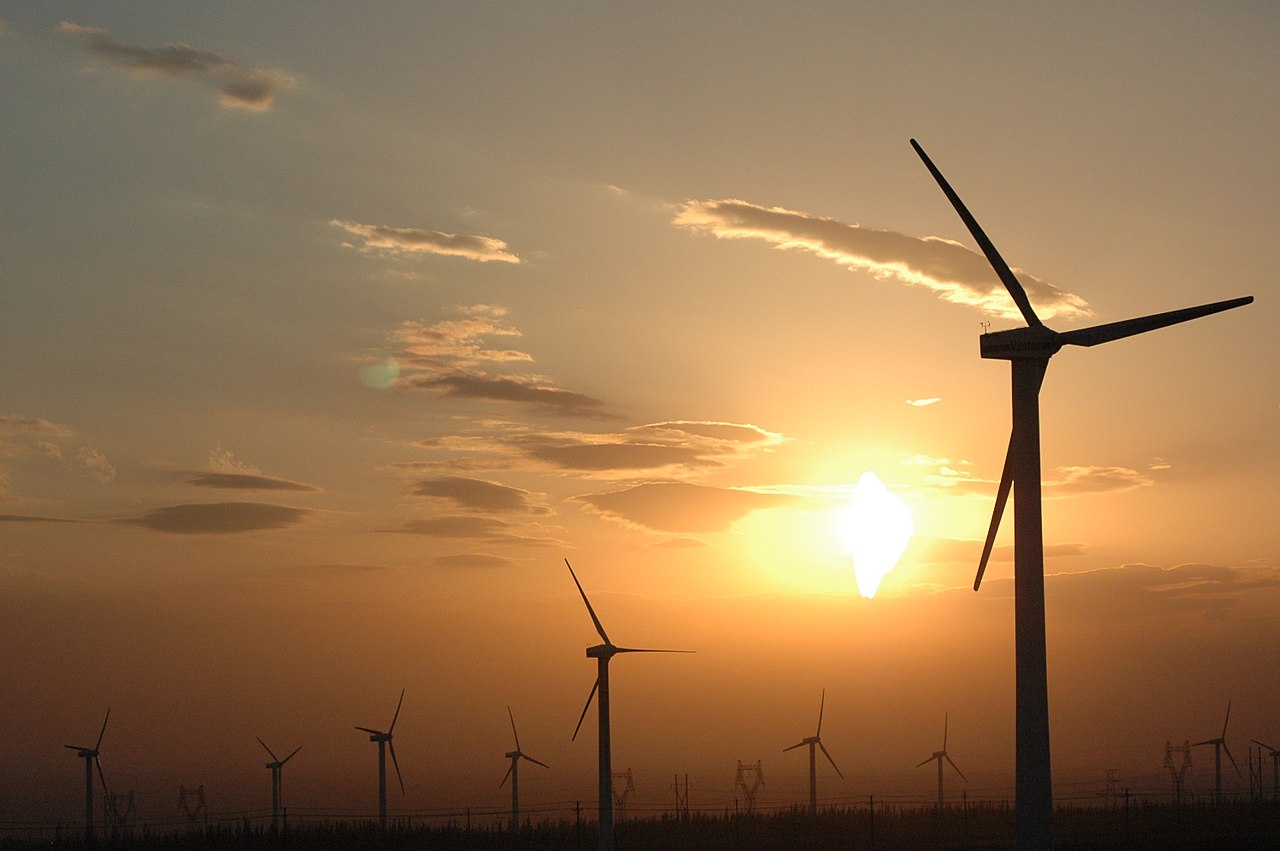 Rüzgâr Enerjili Su Altı Veri Merkezi Çin'de Faaliyete Geçti