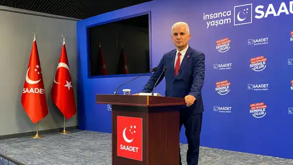 Saadet Partisi Ceyhan İlçe Başkanı Sezai Şimşek, 'çerçeve yasa' gerekçesiyle istifa etti
