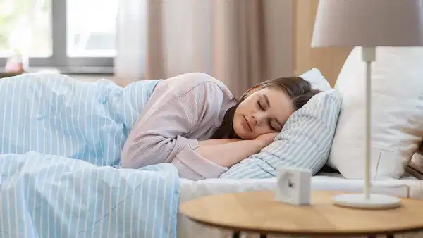 Sabah Zinde Uyanmanın Sırrı: Beyni Dinlendiren 3 Gece Alışkanlığı