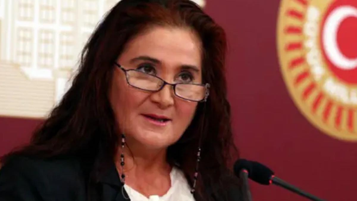 Sabahat Akkiraz da CHP'den istifa etti