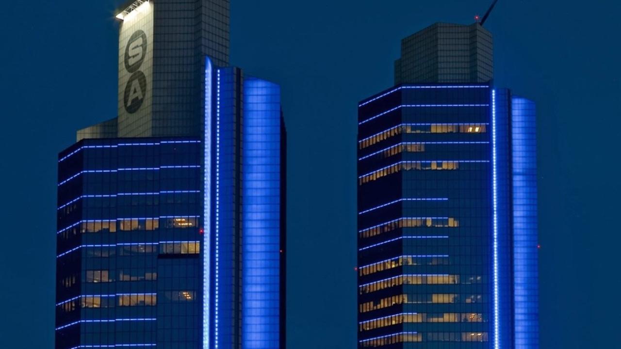 Sabancı Ailesi ve yöneticileri 238 milyon TL'lik hisse aldı