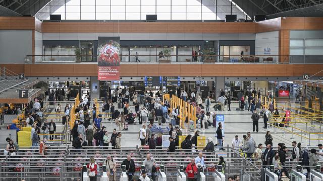 Sabiha Gökçen'den yolcu rekoru: 165 bin 814