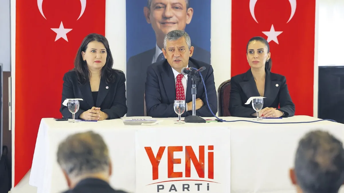 Şaibeli İsimler Yeni Parti Yönetim Kurulunda