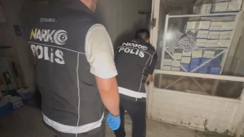Sakarya'da 339 Kilogram Uyuşturucu Ele Geçirildi, 5 Zanlı Tutuklandı