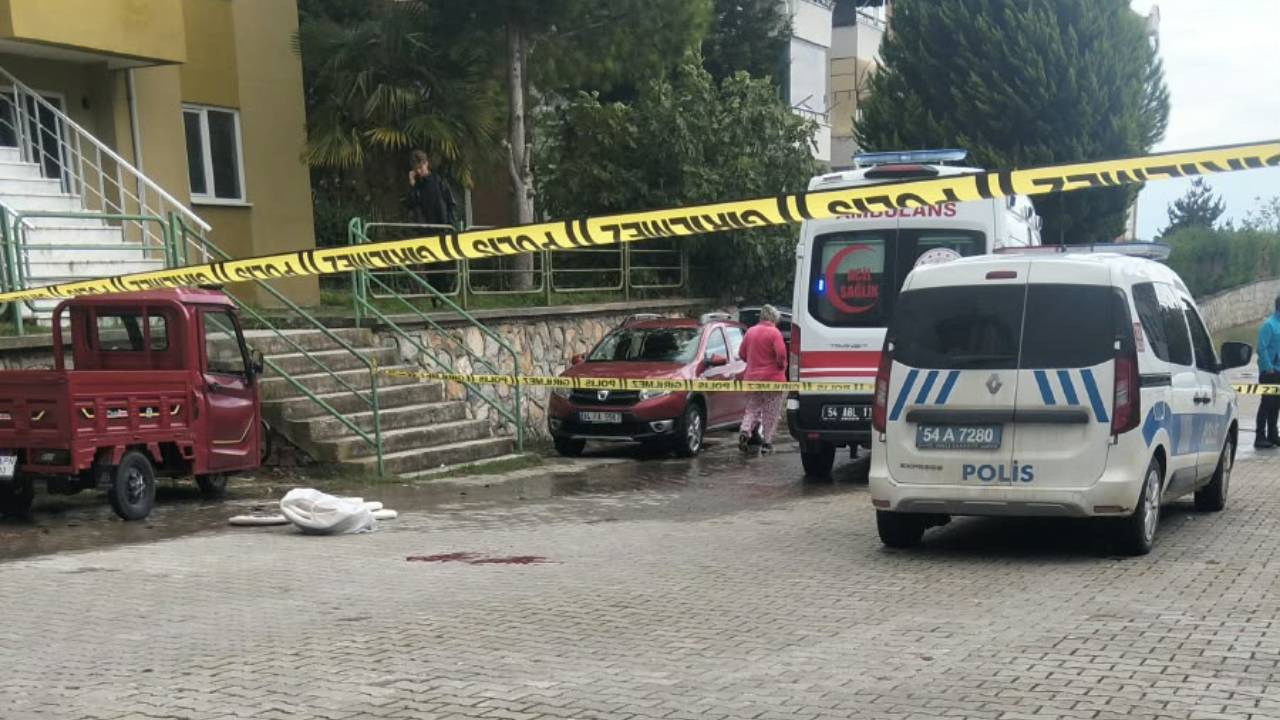 Sakarya'da Eski Komşu Cinayeti: Hakan Turak Yaşamını Yitirdi