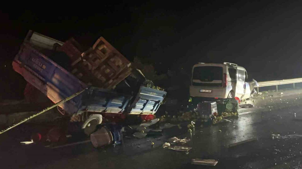 Sakarya Geyve'de Zincirleme Kaza: AKP İlçe Başkanı Hayatını Kaybetti