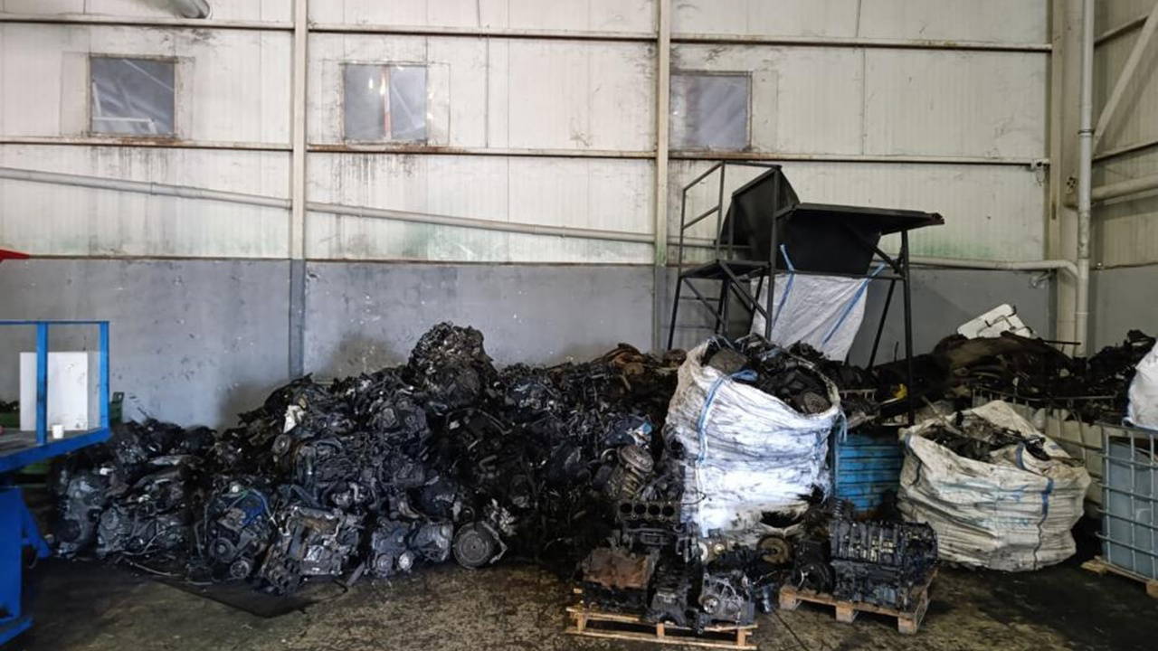 Sakarya'da kaçak araç parçası operasyonu: 100 milyonluk vurgun