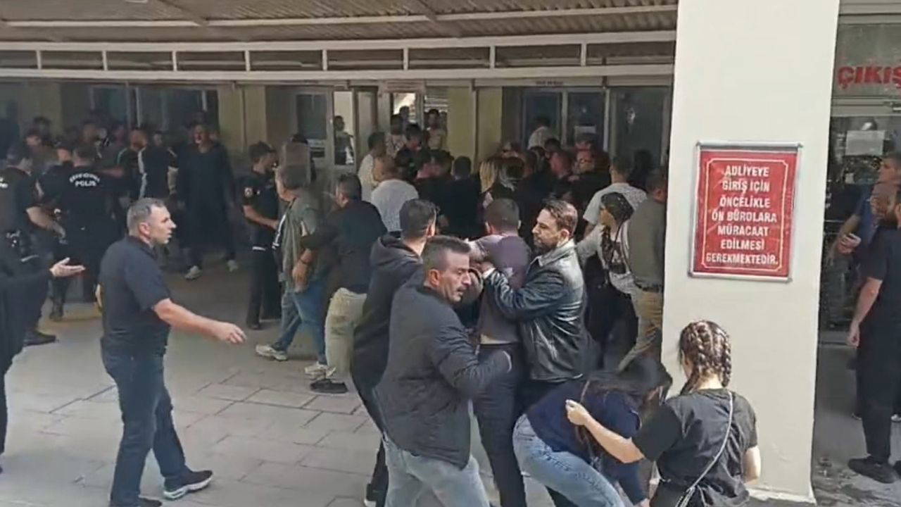 Sakarya'da 'ters bakma' cinayetinde müebbet hapis kararı: Adliye önünde arbede