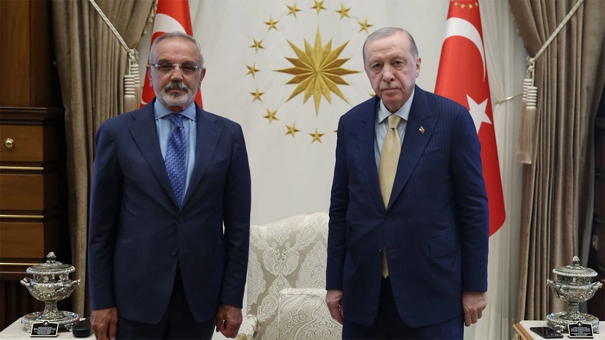Sakık'tan Erdoğan'a çağrı: Barışı inşa edin, aziz olun