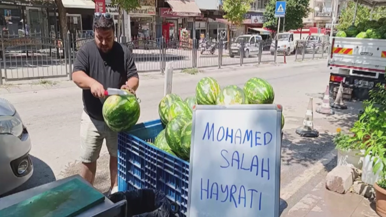 Salah Transferi İçin Karpuz Dağıtacağım Sözü Verdi