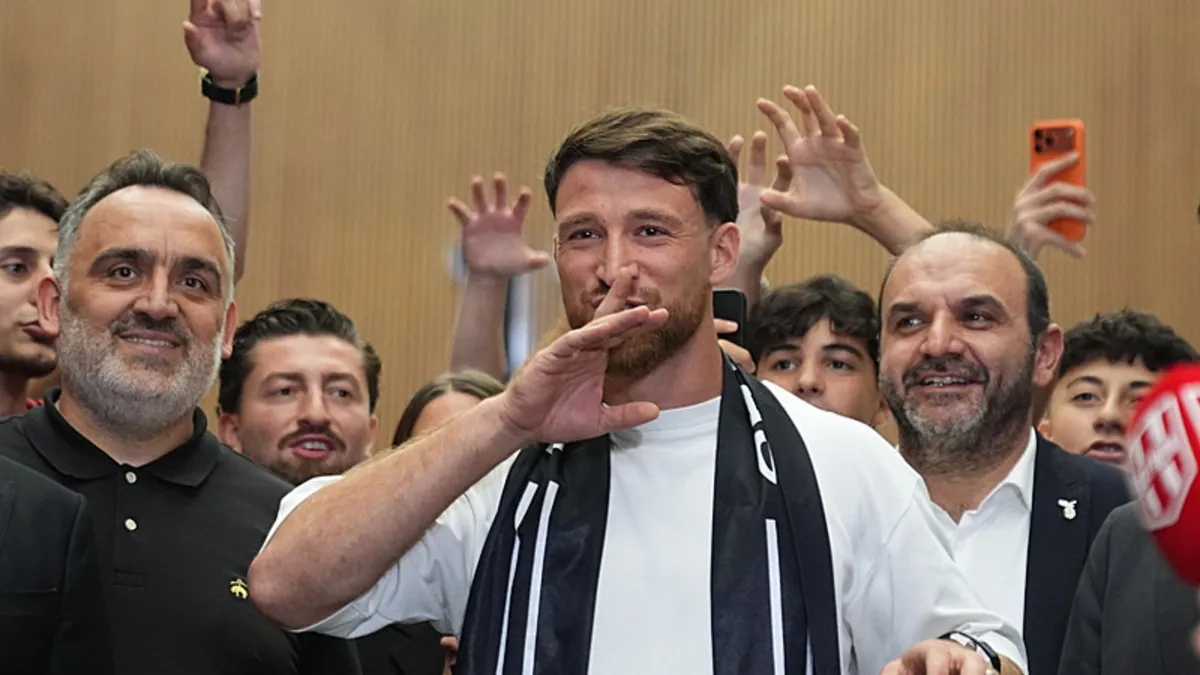 Salih Özcan Beşiktaş'ta: 'Savaşacağım