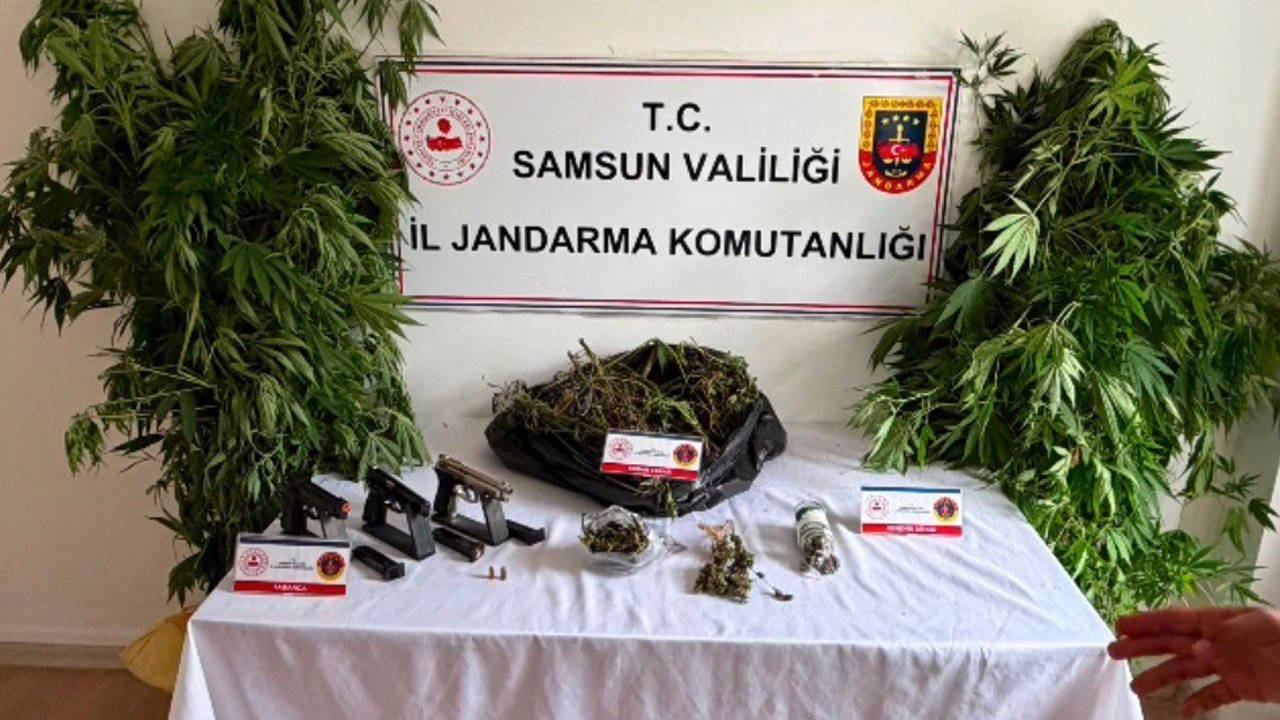 Salıpazarı'nda Uyuşturucu Operasyonu: 1 Kilo 215 Gram Esrar ve Kenevir Ele Geçirildi